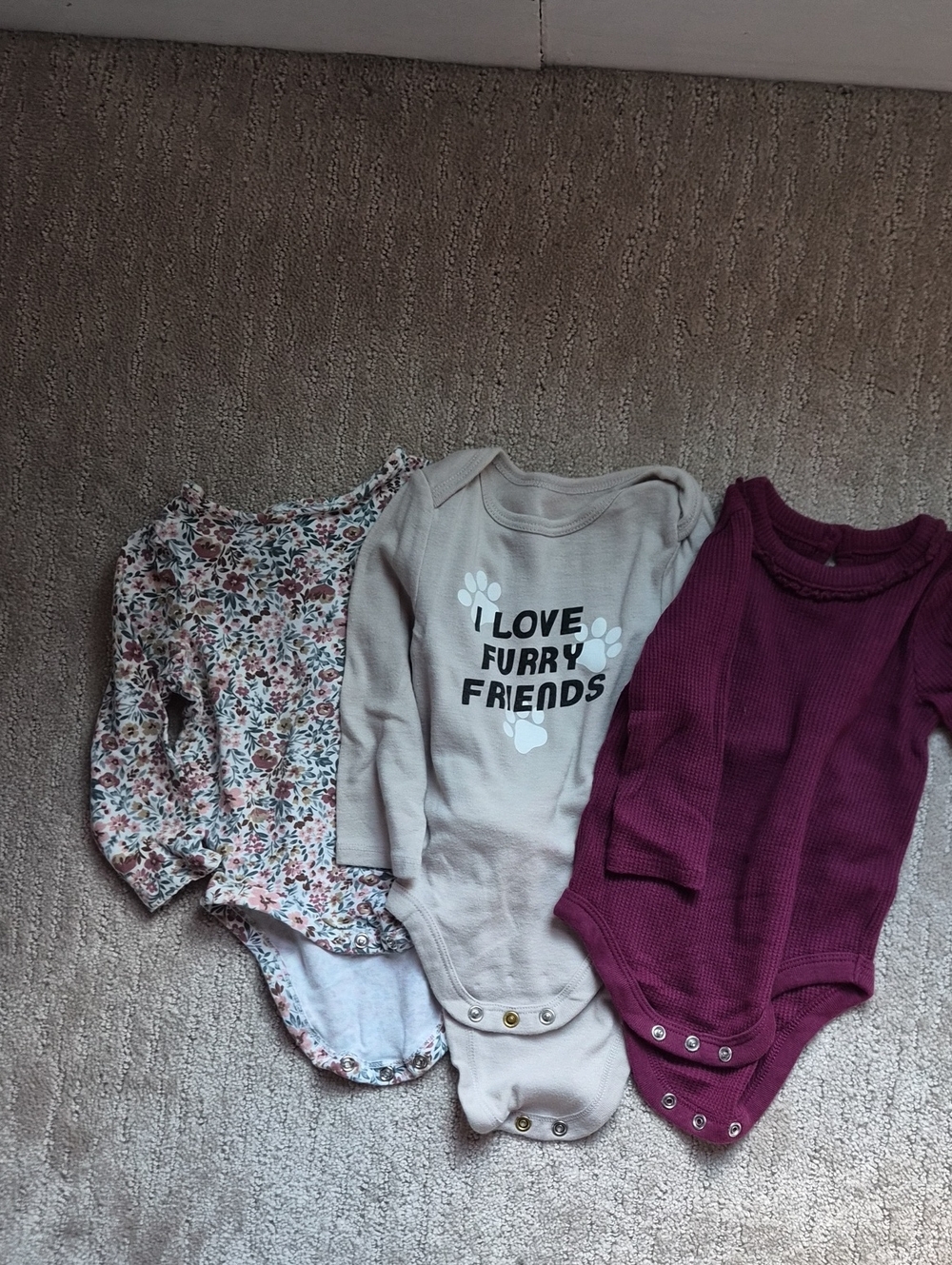 Kids One-Piece Bodysuit in Cream and Plum - I Love Furry Friends